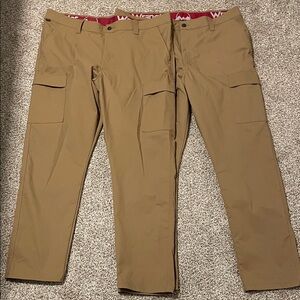 Two Wrangler Men's Khaki/Tan Cargo Pants (Set, lot, bundle)